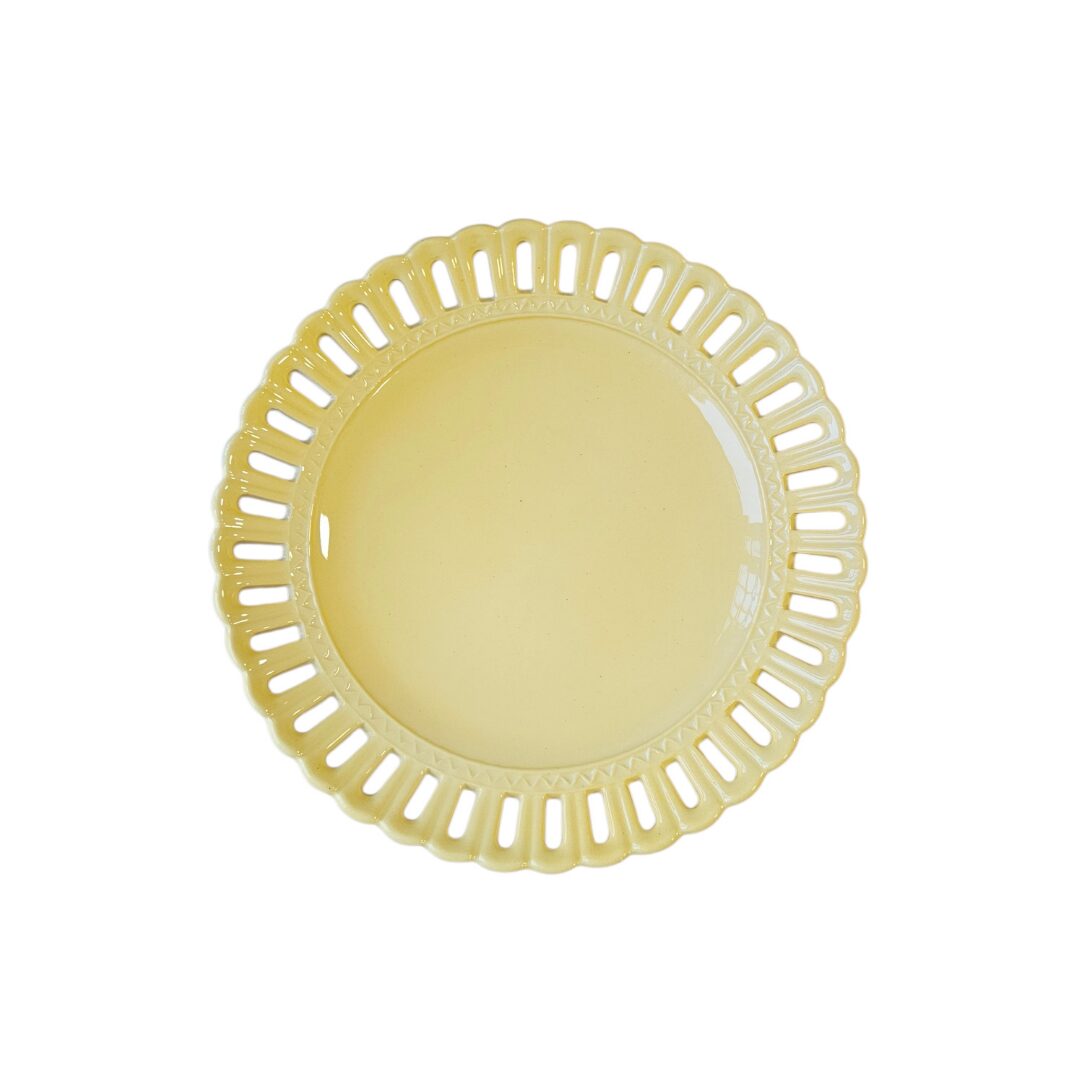 les-ottomans-lace02-essteller-keramik-spitzenrand-handbemalt image 1