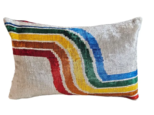 les-ottomans-rainbow-kissenbezug-seidensamt-doppelseitig image 1