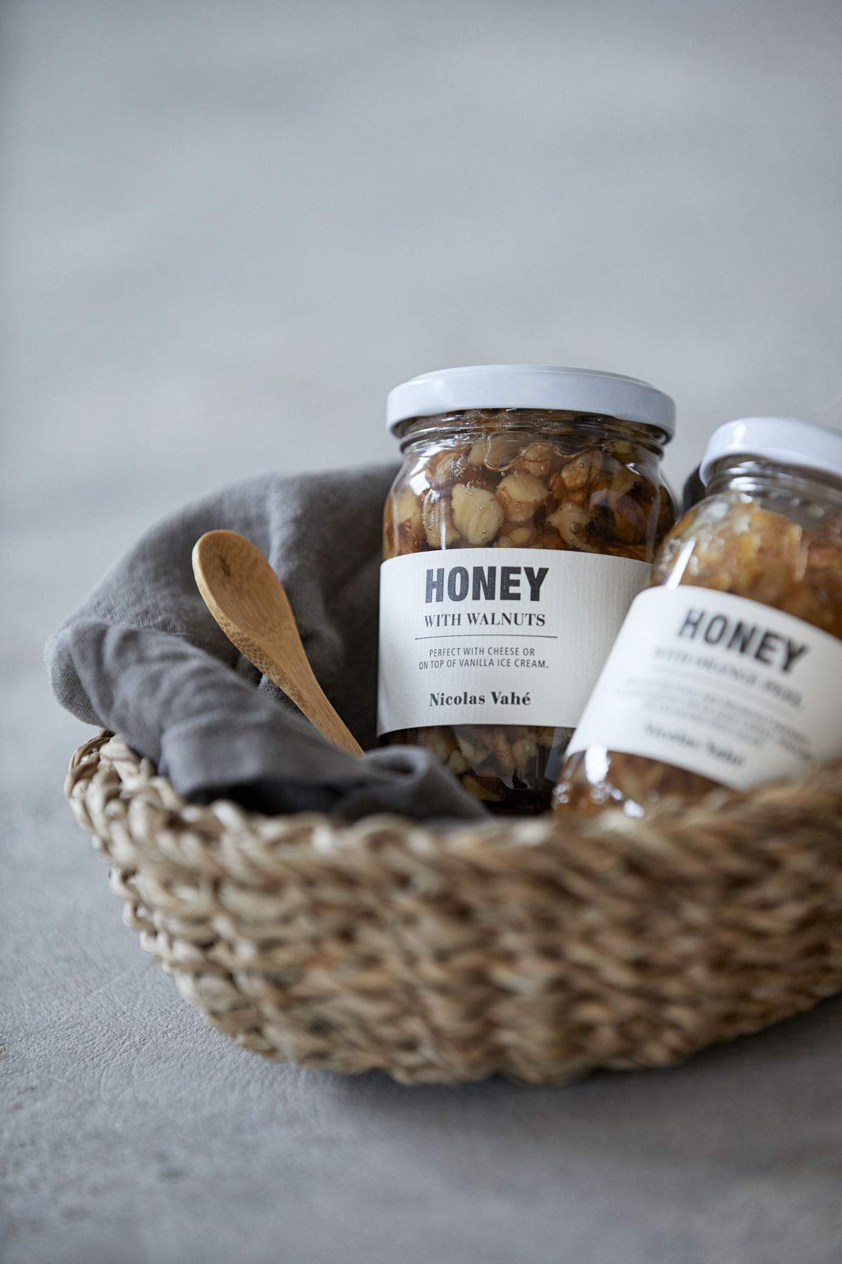 nicolas-vah-honey-walnut-akazienhonig-mit-waln-ssen-250-g image 2