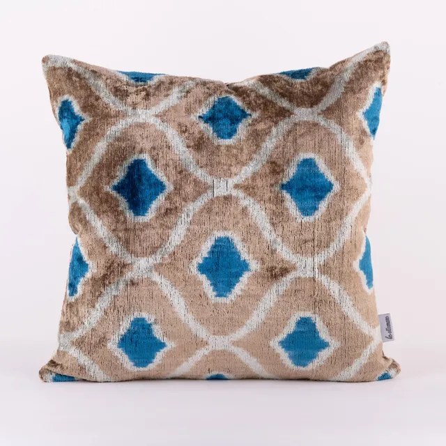 les-ottomans-kissenbezug-seidensamt-ikat-doppelseitig image 1