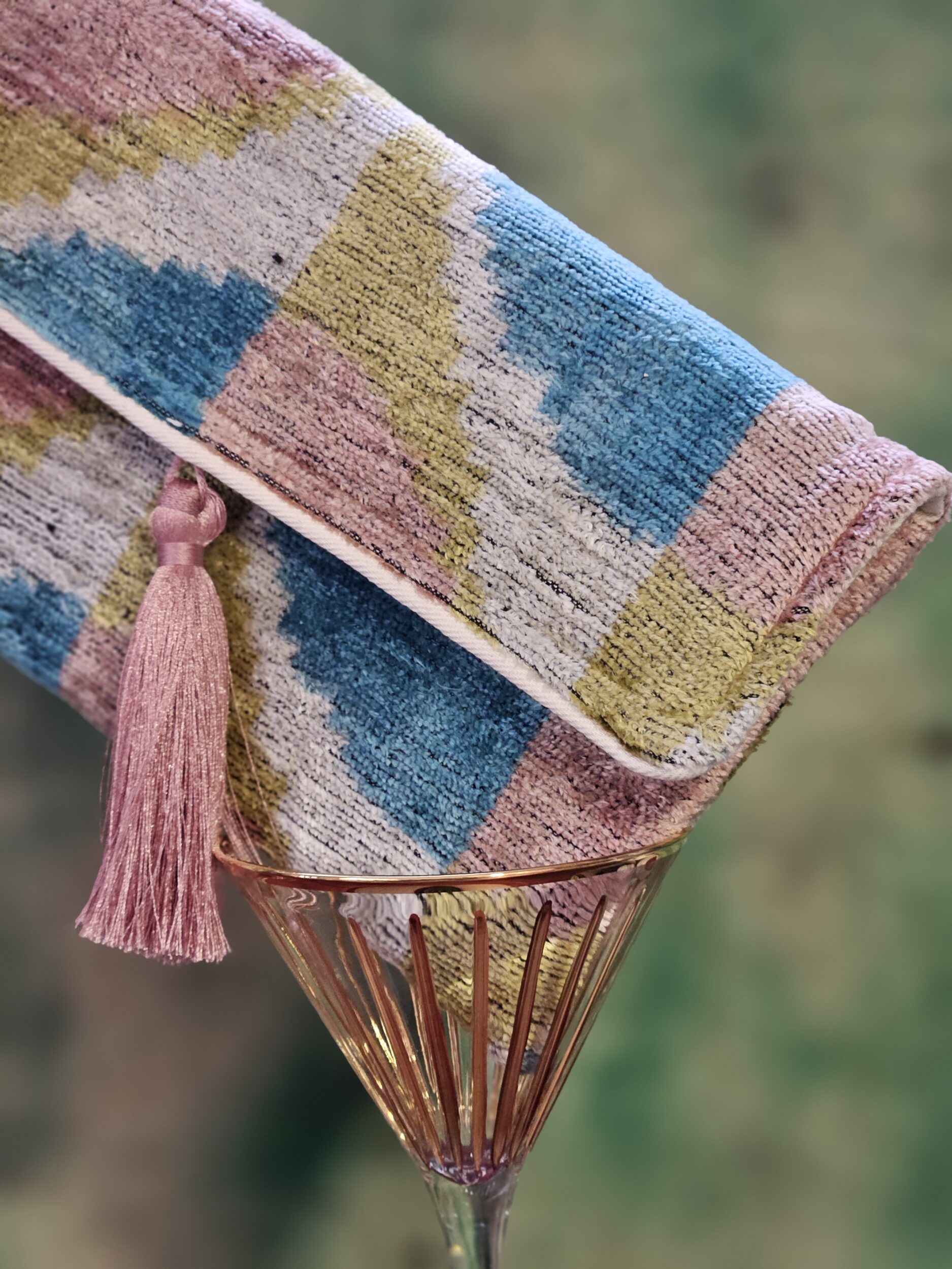 les-ottomans-pochette-200-clutch-seiden-samt-ikat image 3