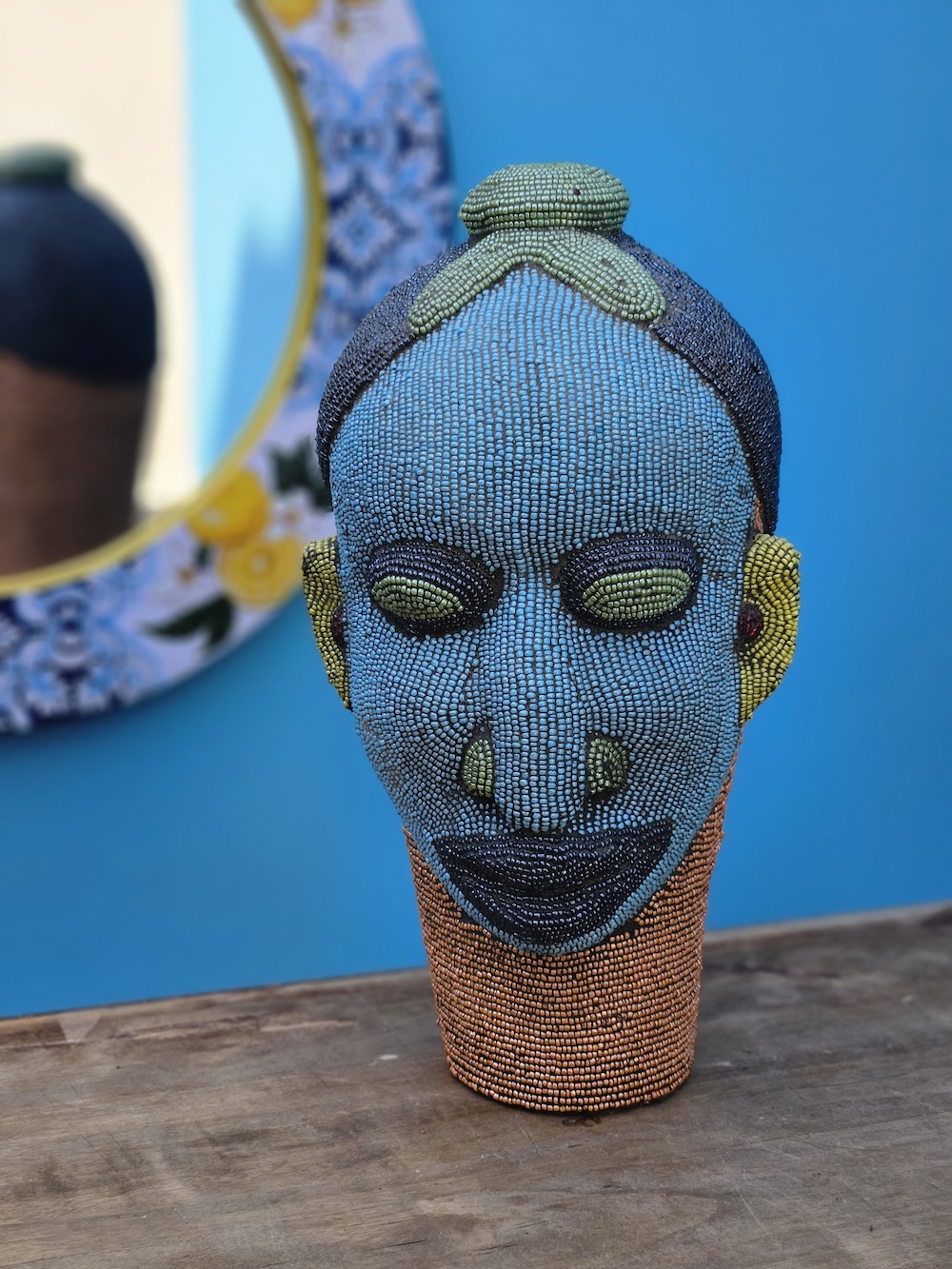 les-ottomans-afrikanische-perlenkopf-skulptur-gro-handgemacht image 3