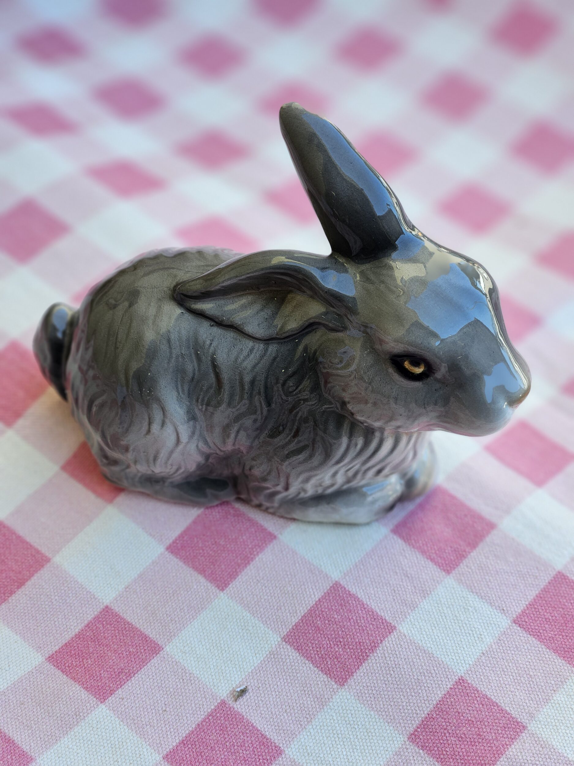 les-ottomans-hase-aus-handbemalter-keramik image 2