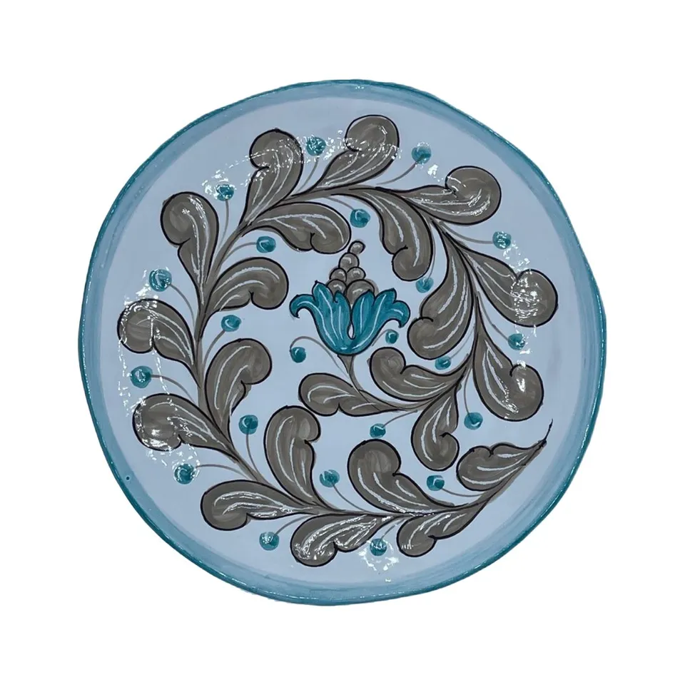 les-ottomans-floreale-flacher-teller-aus-handbemalter-keramik image 1