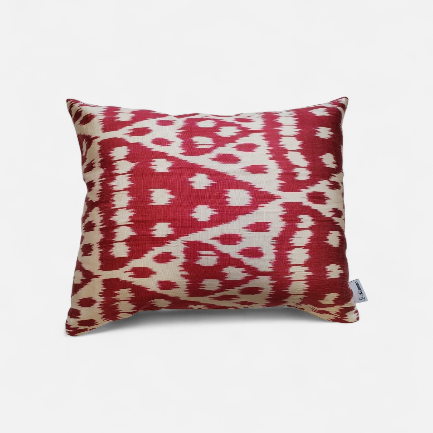 les-ottomans-federa-ikat-seiden-kissenbezug-unikat image 1
