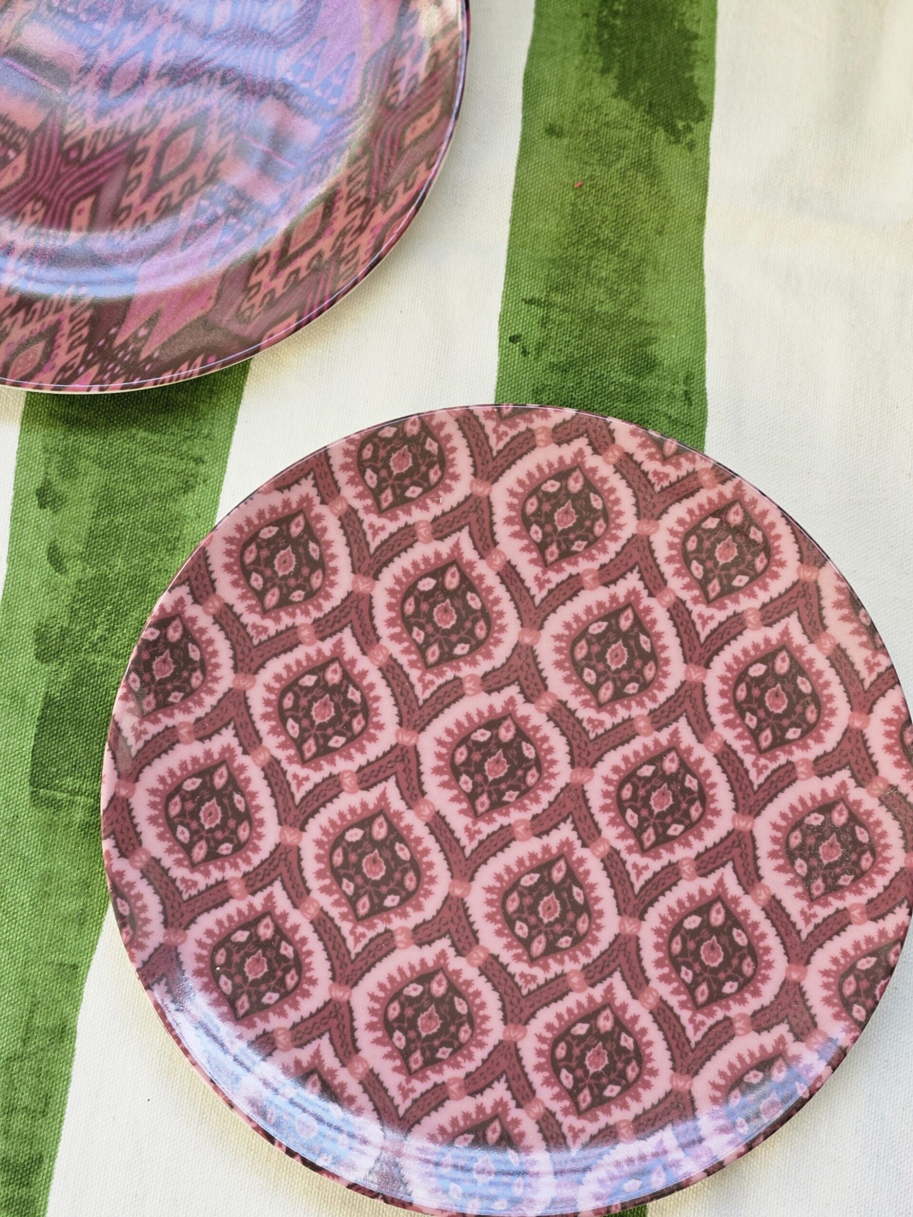 les-ottomans-ikat-dessertteller-violett-aus-porzellan-2er-set image 2