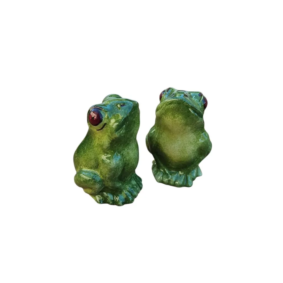 les-ottomans-salz-und-pfefferstreuer-frogs-keramik image 1