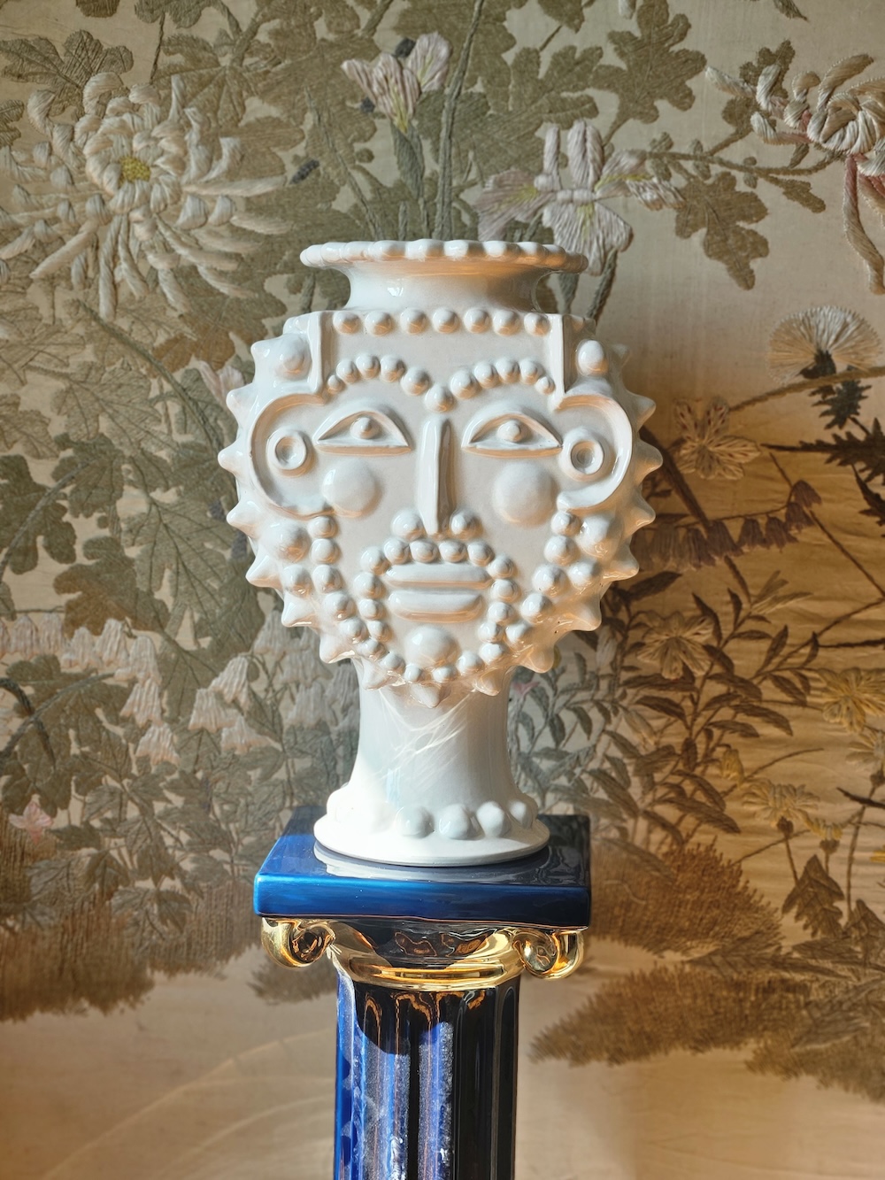 les-ottomans-an-italian-heritage-moro-vase-keramik-aus-sizilien image 2