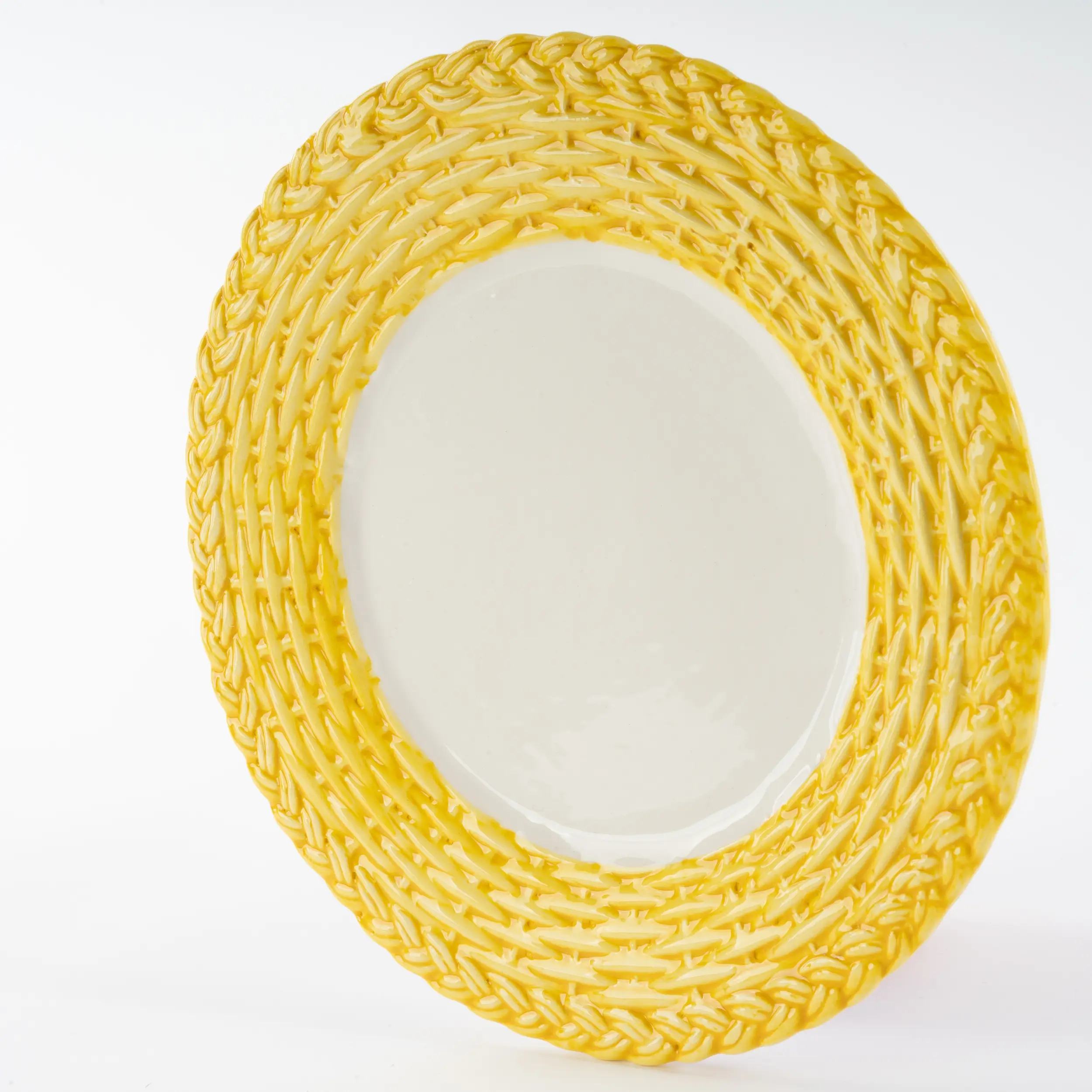les-ottomans-wicker-dessertteller-aus-handbemalter-keramik image 3