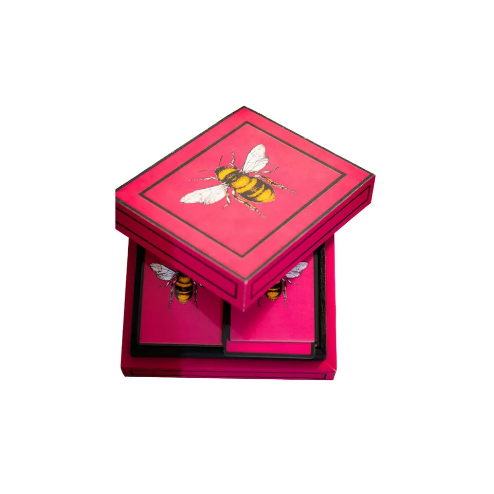les-ottomans-spielkarten-set-biene-mit-aufbewahrungsbox image 1