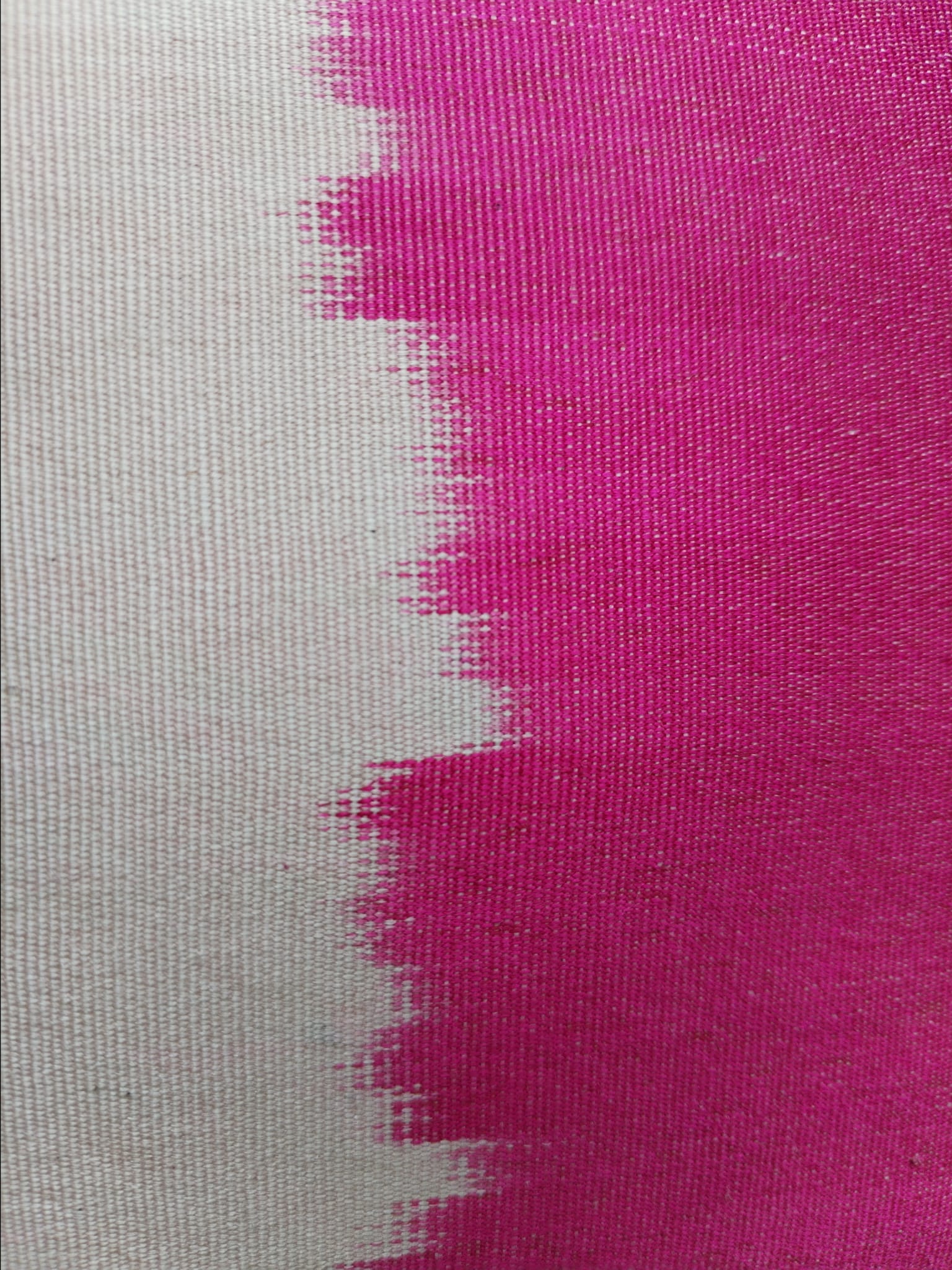 les-ottomans-kissenbezug-seide-ikat-handgefertigt image 2