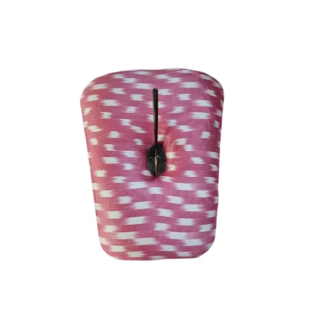 les-ottomans-kleiderb-gel-mit-haken-baumwolle-ikat image 1