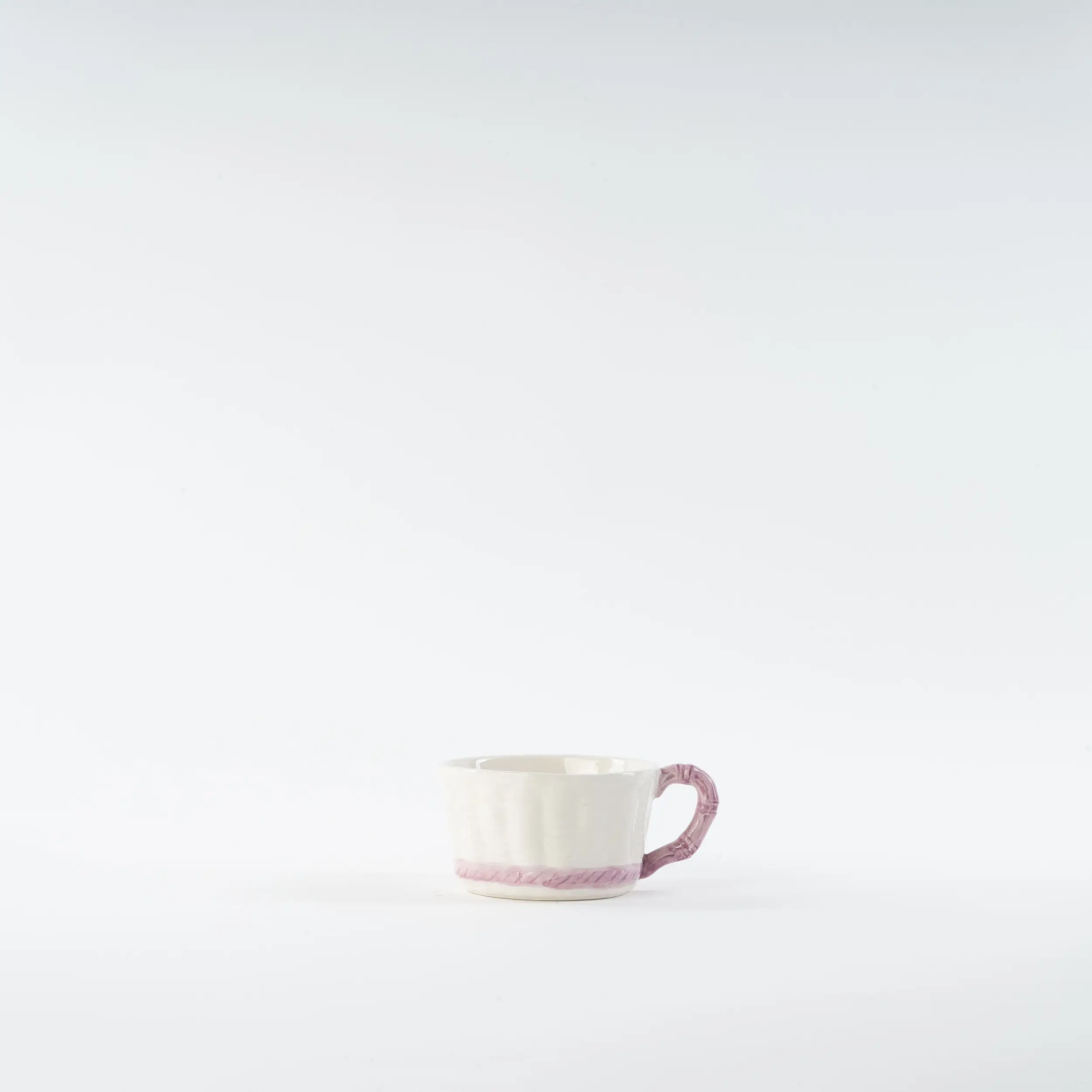 les-ottomans-wicker-lila-kaffee-teetasse-mit-untertasse-aus-keramik image 1
