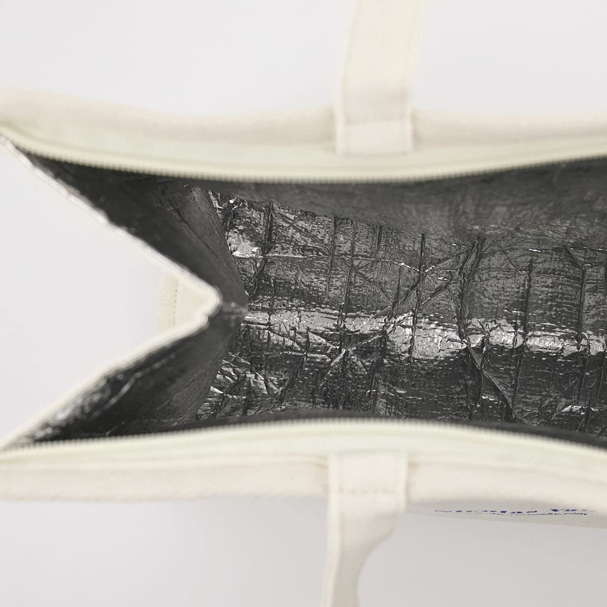 nicolas-vah-cool-picnic-k-hltasche-off-white-18-x-38-x-40-cm image 4