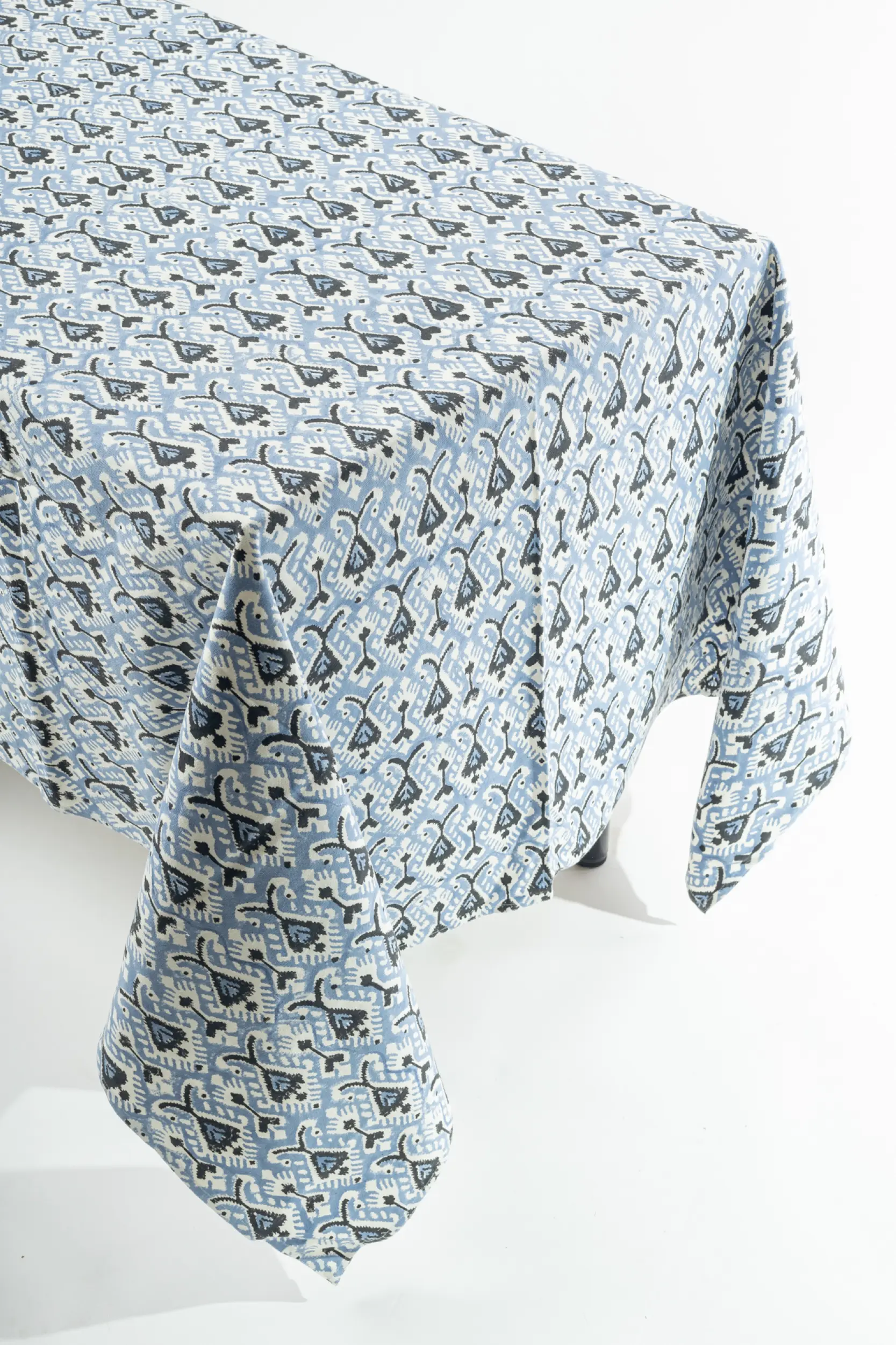 les-ottomans-ikb50-tischdecke-aus-baumwolle-handbedruckt image 1