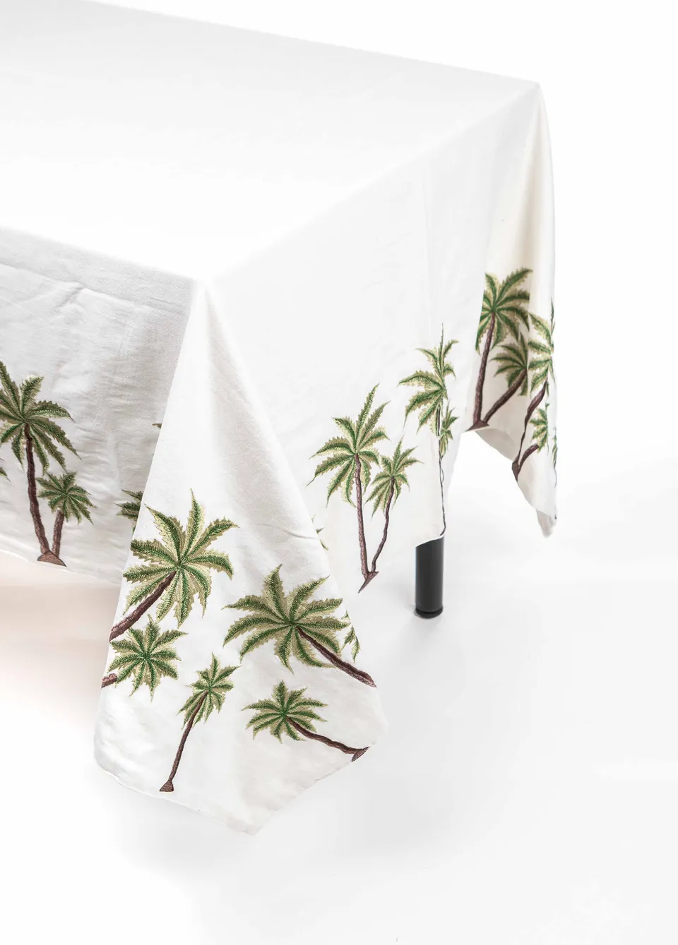 les-ottomans-ebt19-tischdecke-baumwolle-bestickt-floral image 1