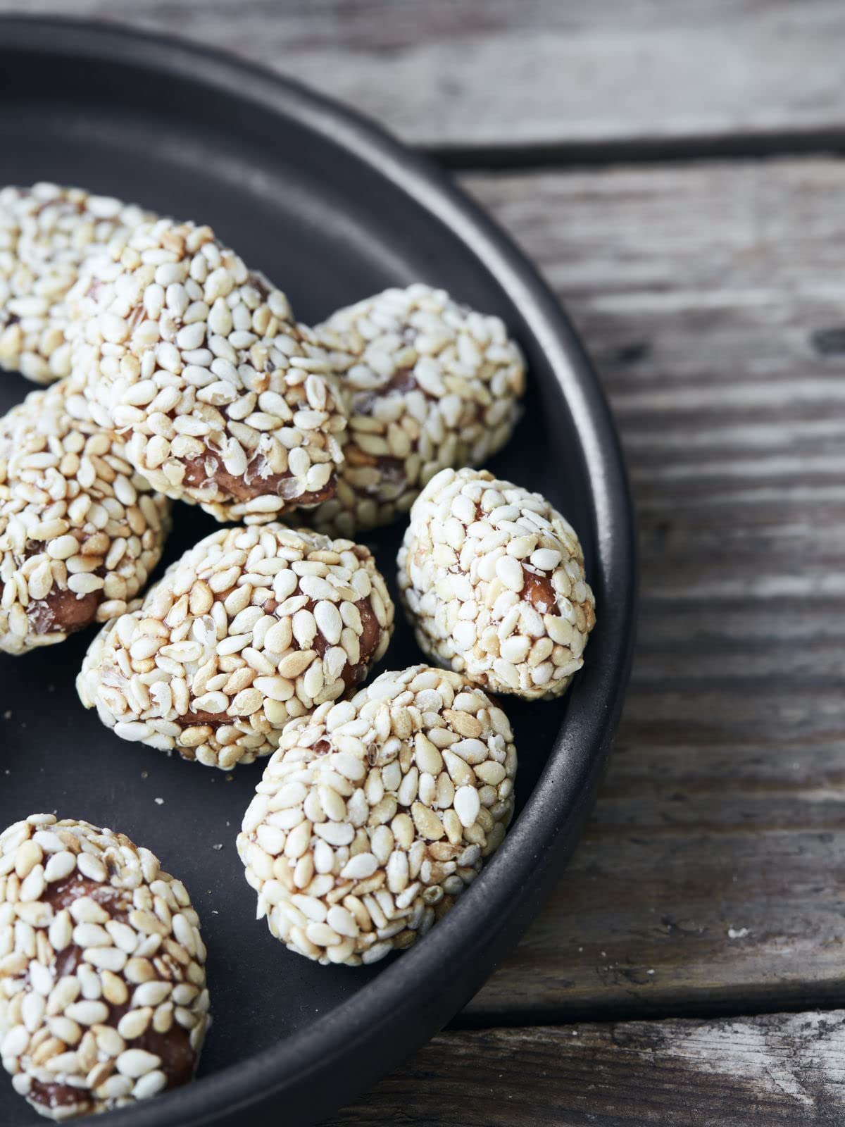 nicolas-vah-karamellisierte-mandeln-mit-sesam-70-g-gourmet-snack image 3
