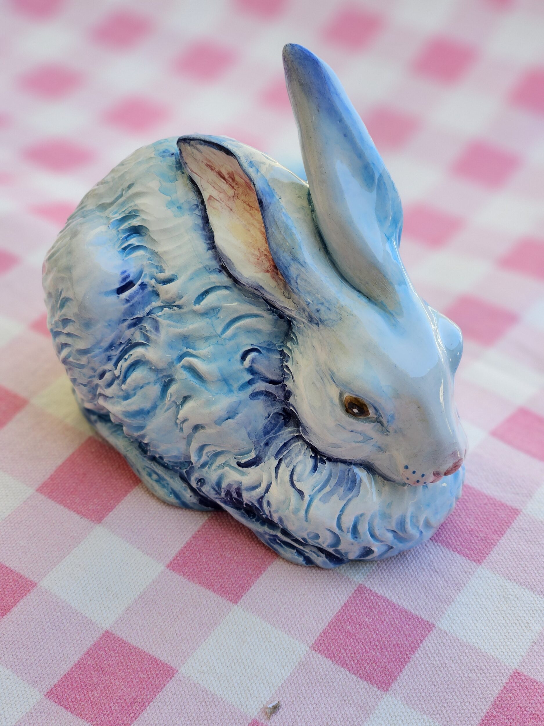 les-ottomans-hase-keramikfigur-handbemalt-osterdeko image 2