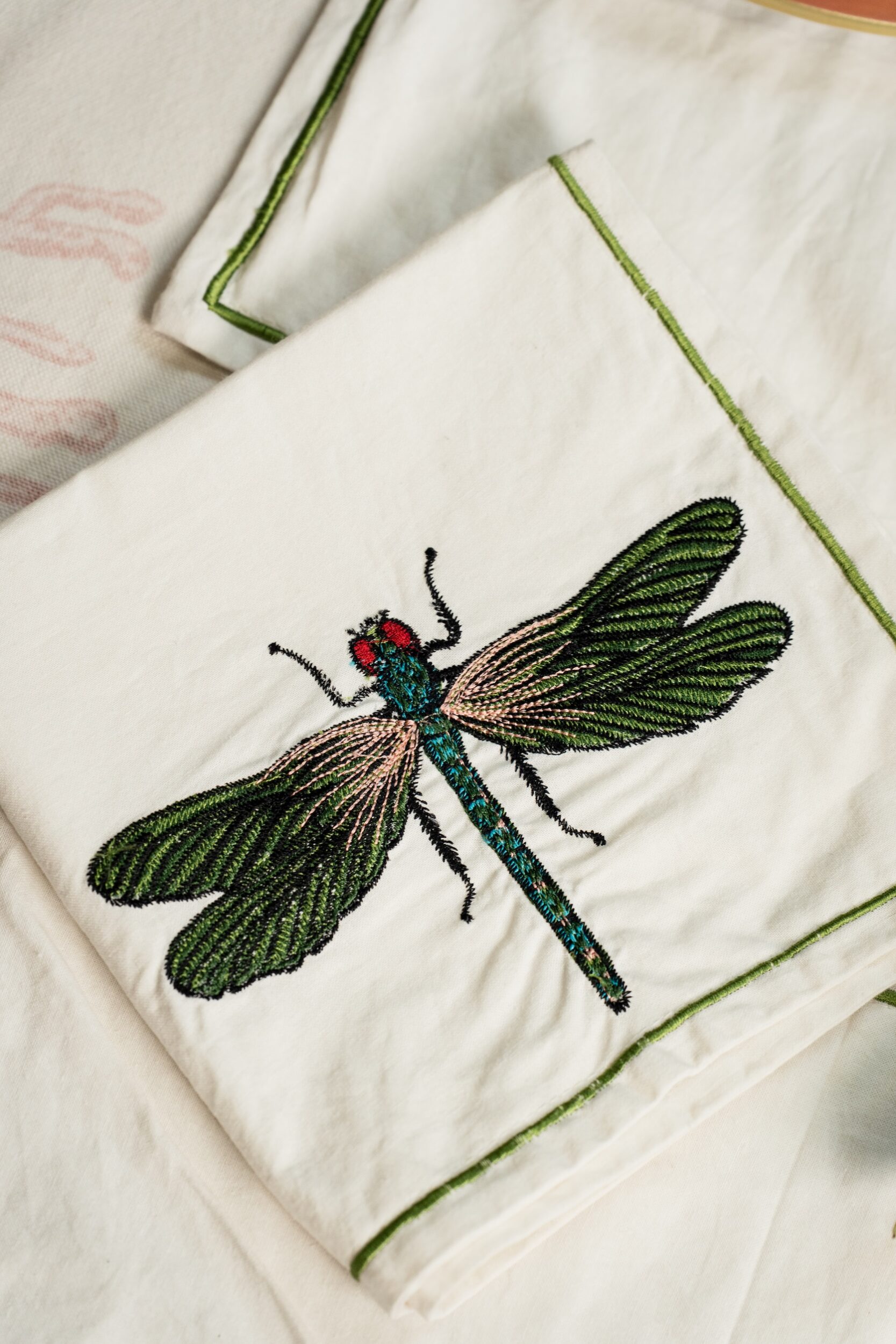 les-ottomans-libellula-platzset-serviette-baumwolle-bestickt image 3