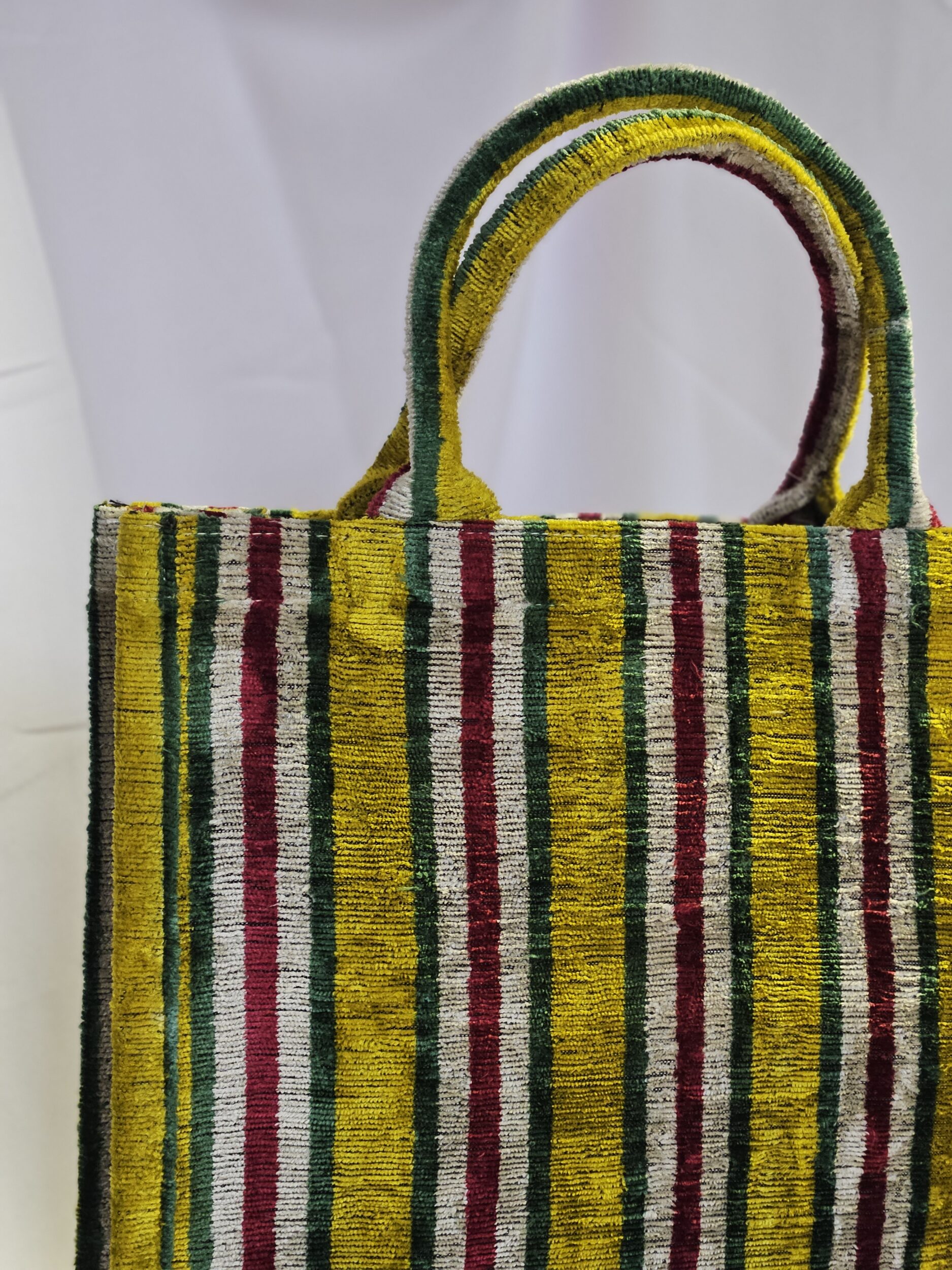 les-ottomans-tote-grande-45-shopper-aus-seiden-samt-ikat image 2