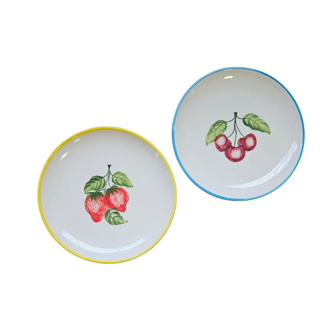 les-ottomans-dessertteller-keramik-handbemalt-erdbeeren-kirschen image 1