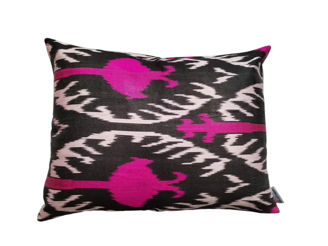 les-ottomans-ikat-kissenbezug-aus-seide-5 image 1