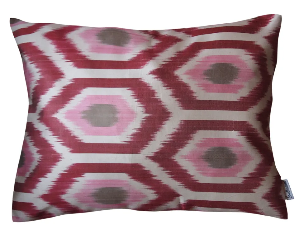 les-ottomans-kissenbezug-seide-ikat-s198 image 1