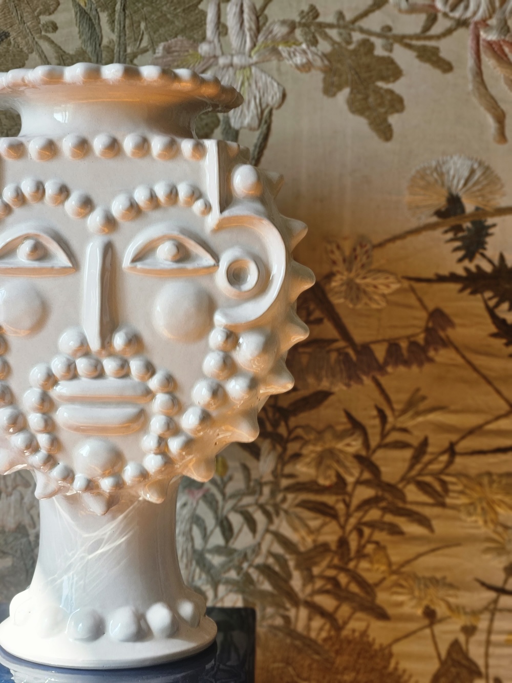 les-ottomans-an-italian-heritage-moro-vase-keramik-aus-sizilien image 3