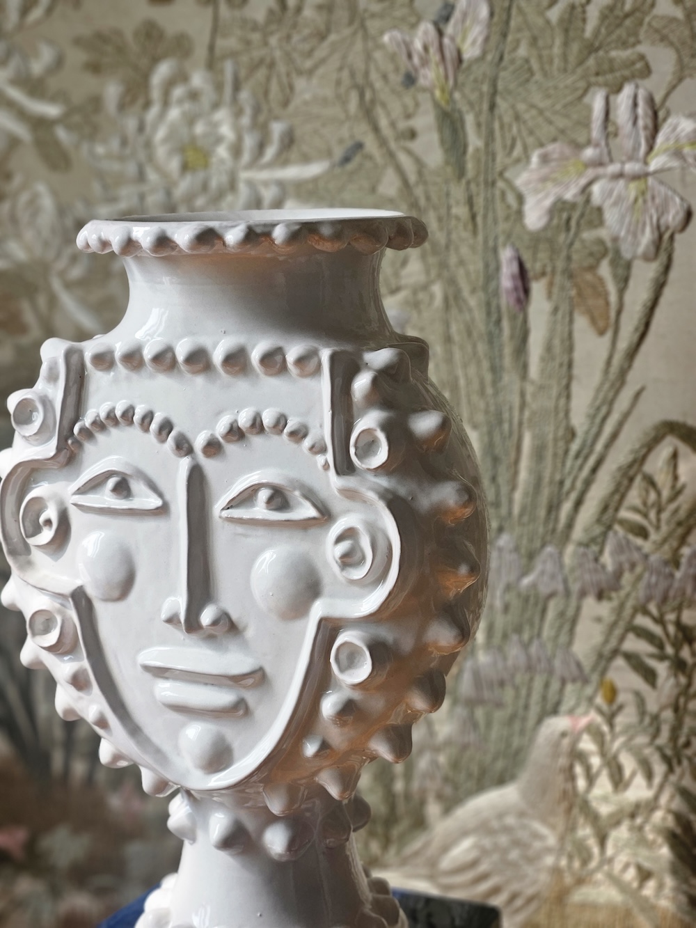 les-ottomans-an-italian-heritage-testa-di-moro-keramik-kopfvase-handmade-in-sizi image 3