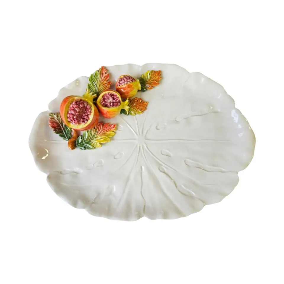 les-ottomans-melograno-pom09-gro-es-tablett-in-blattform-aus-keramik image 1