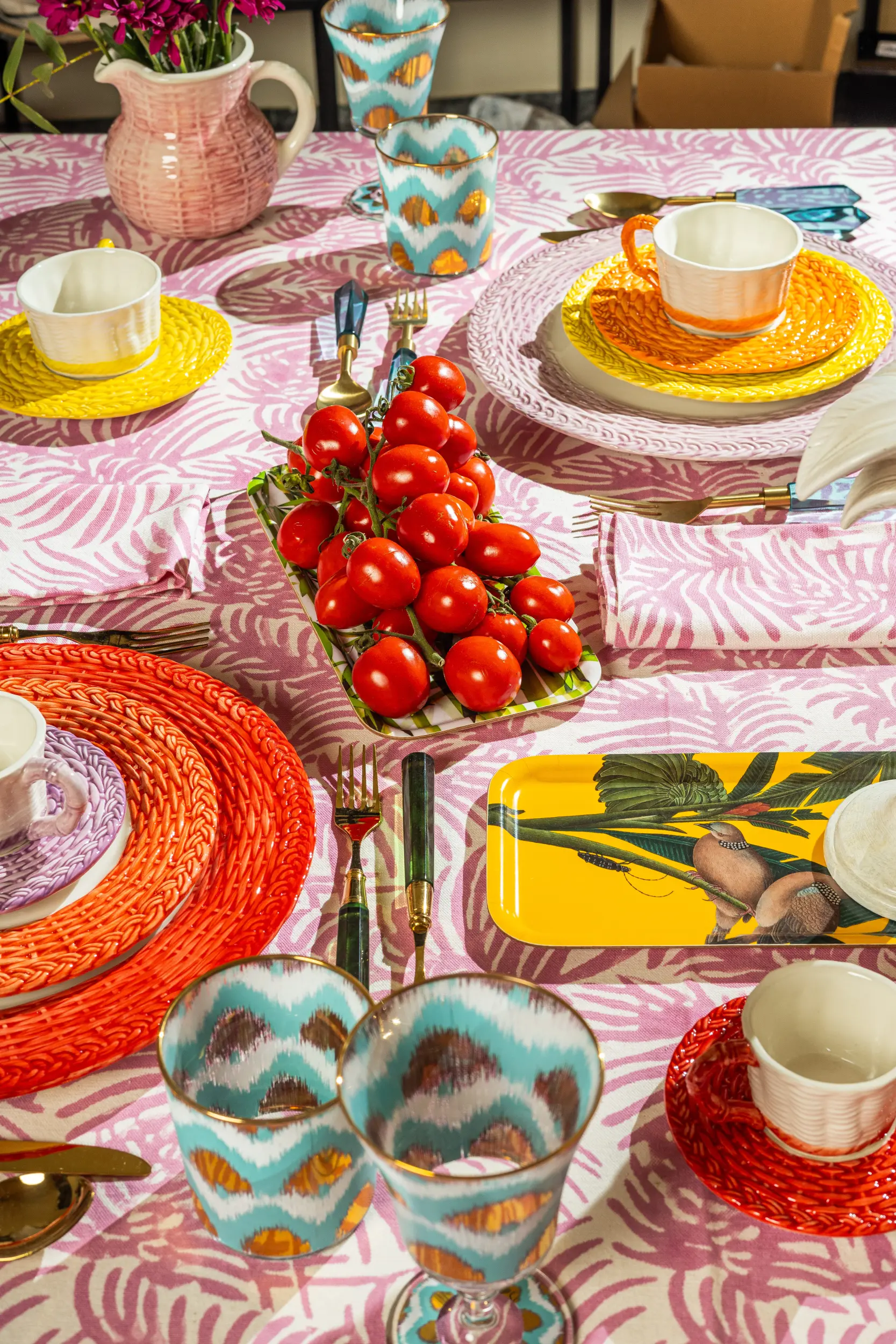 les-ottomans-wicker-orange-keramik-kaffeetasse-mit-untertasse image 2