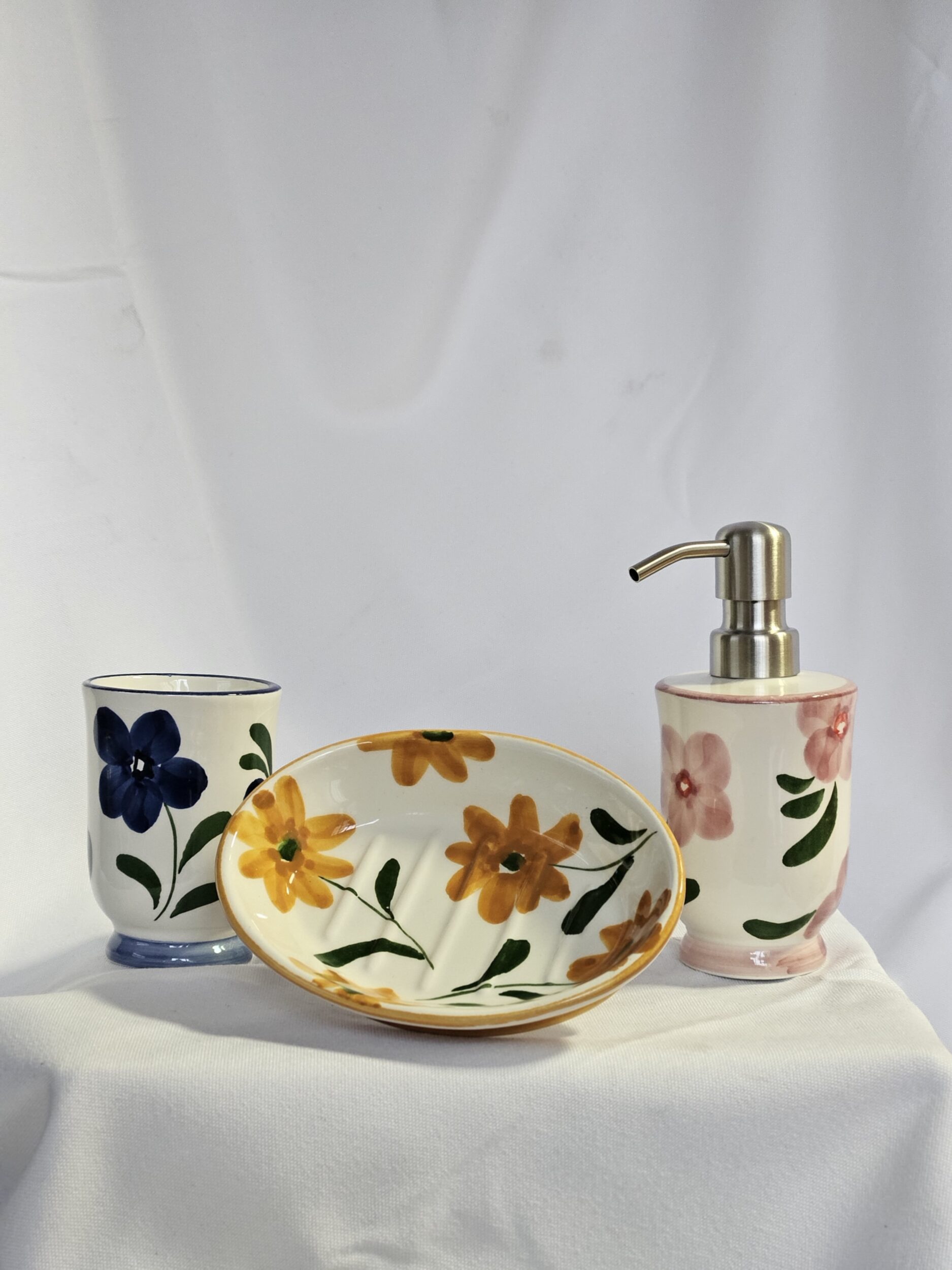 les-ottomans-bad-set-keramik-handbemalt-3-teilig image 4