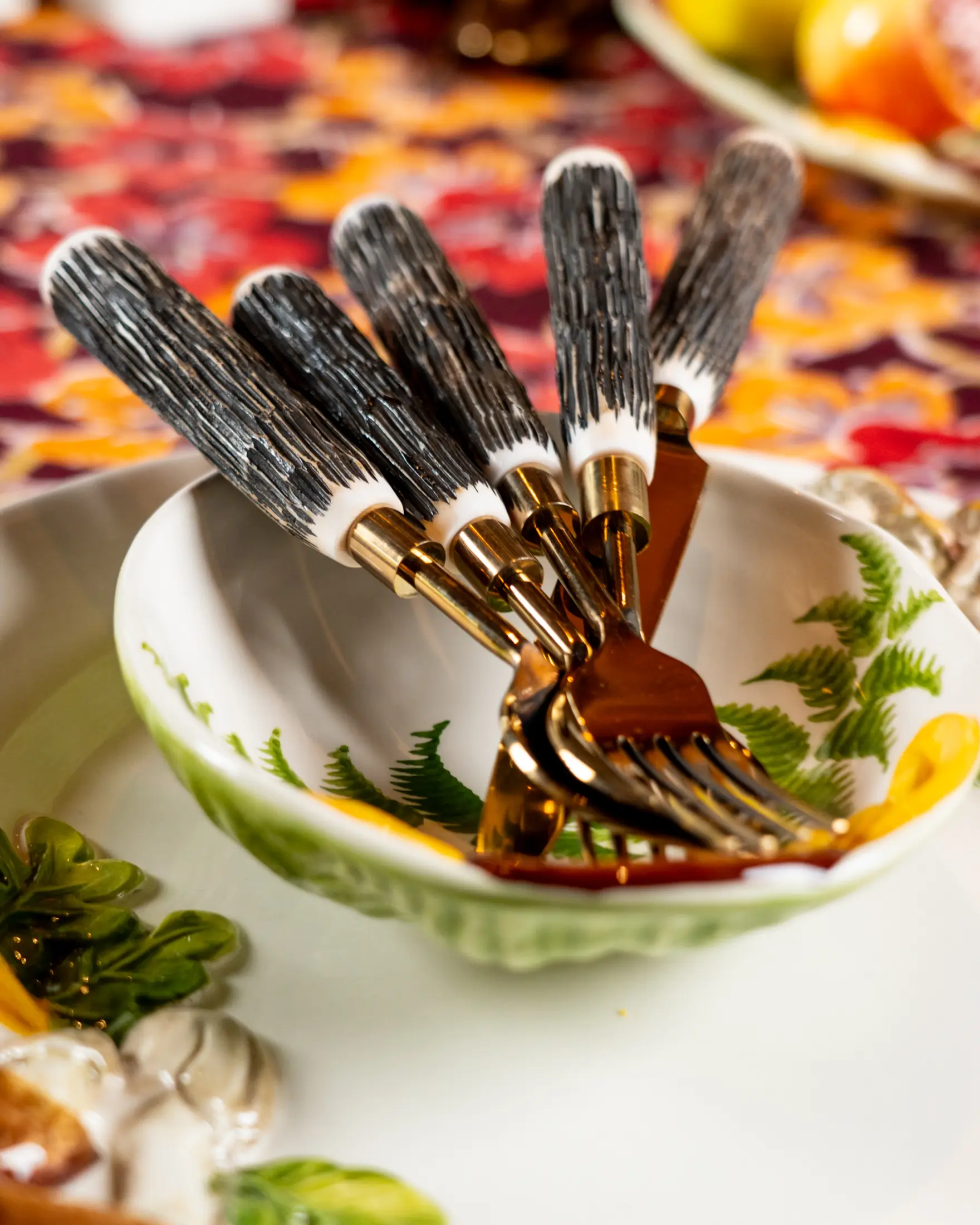 les-ottomans-schale-funghi-pilz-kollektion-keramik-handbemalt image 2