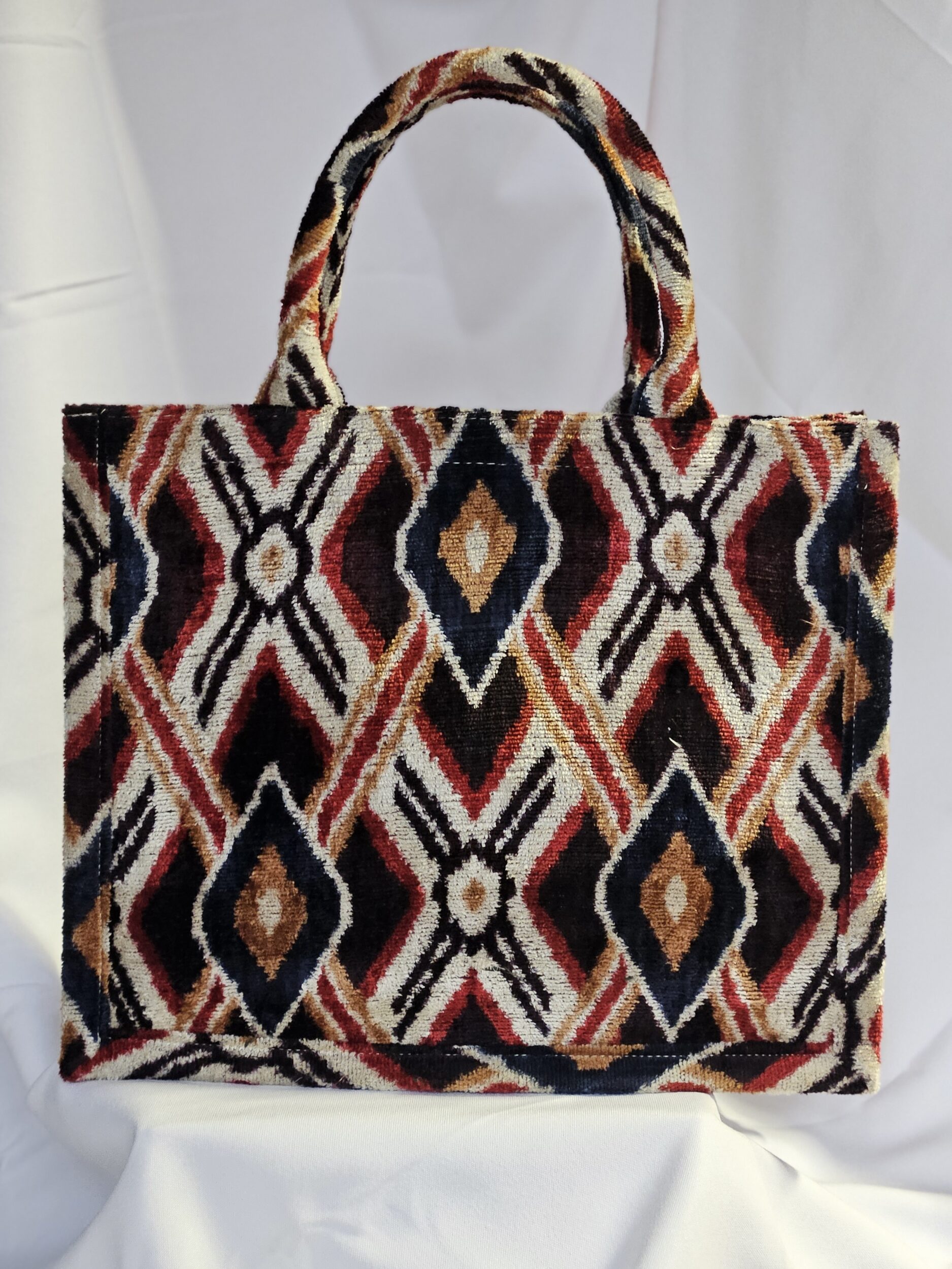 les-ottomans-borsa-tote-grande-03-tote-aus-seidensamt image 1