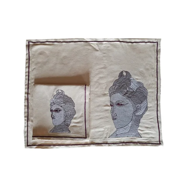 les-ottomans-busto-romano-platzset-mit-serviette-aus-baumwolle image 1