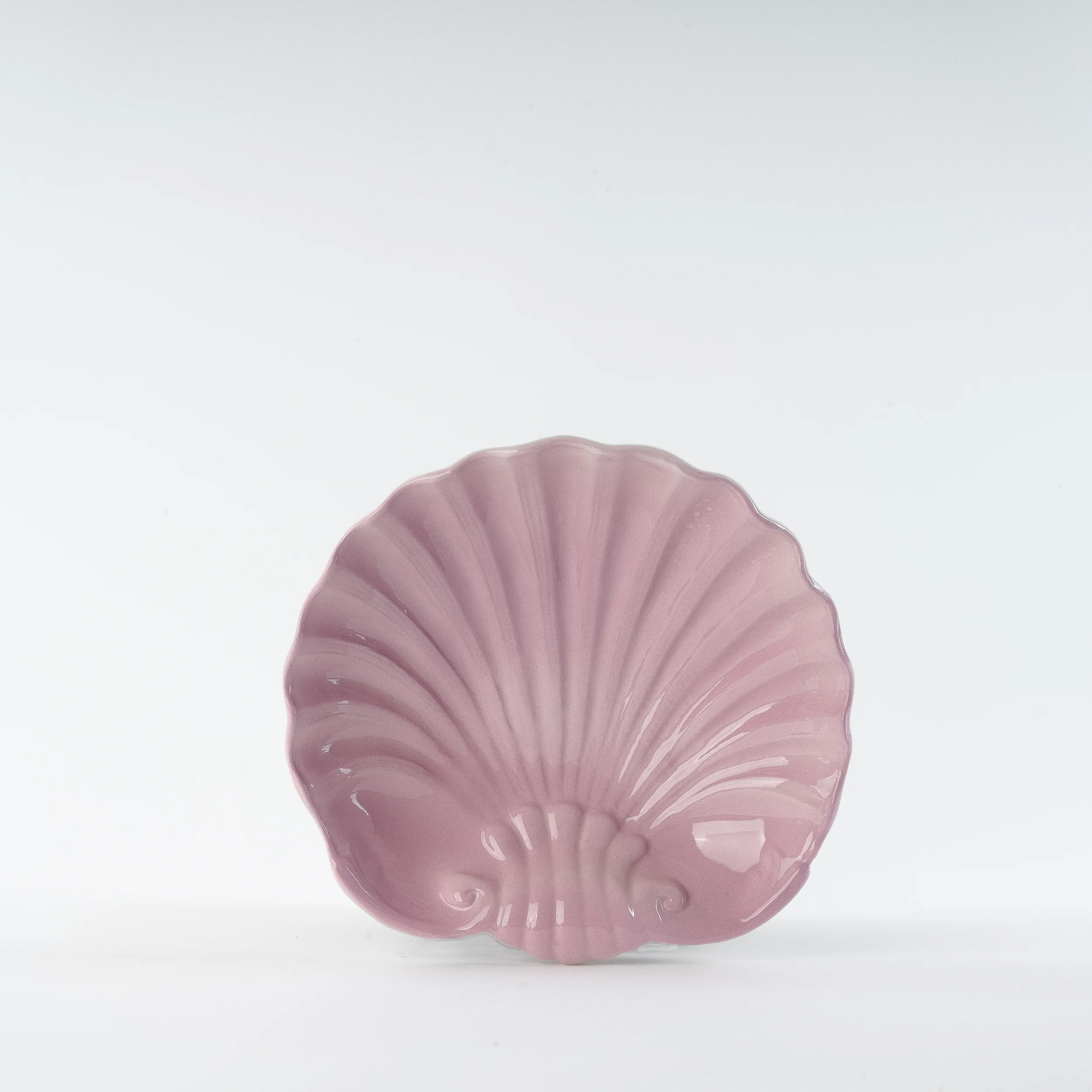 les-ottomans-shell-dessertteller-pink-aus-keramik-handbemalt image 1