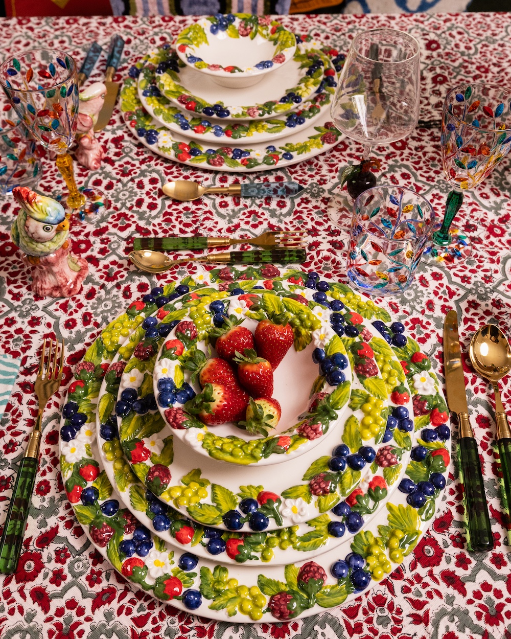 les-ottomans-berries-schale-aus-keramik-handbemalt image 2