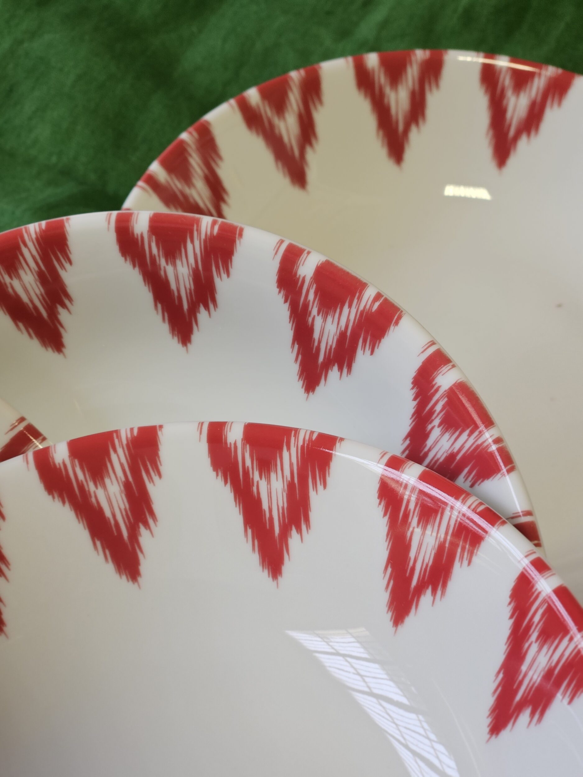 les-ottomans-uzbek-red-schalen-porzellan-4-teilig image 4
