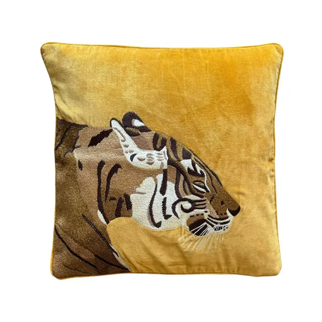 les-ottomans-kissenbezug-ebc72-samt-bestickt-tiger image 1
