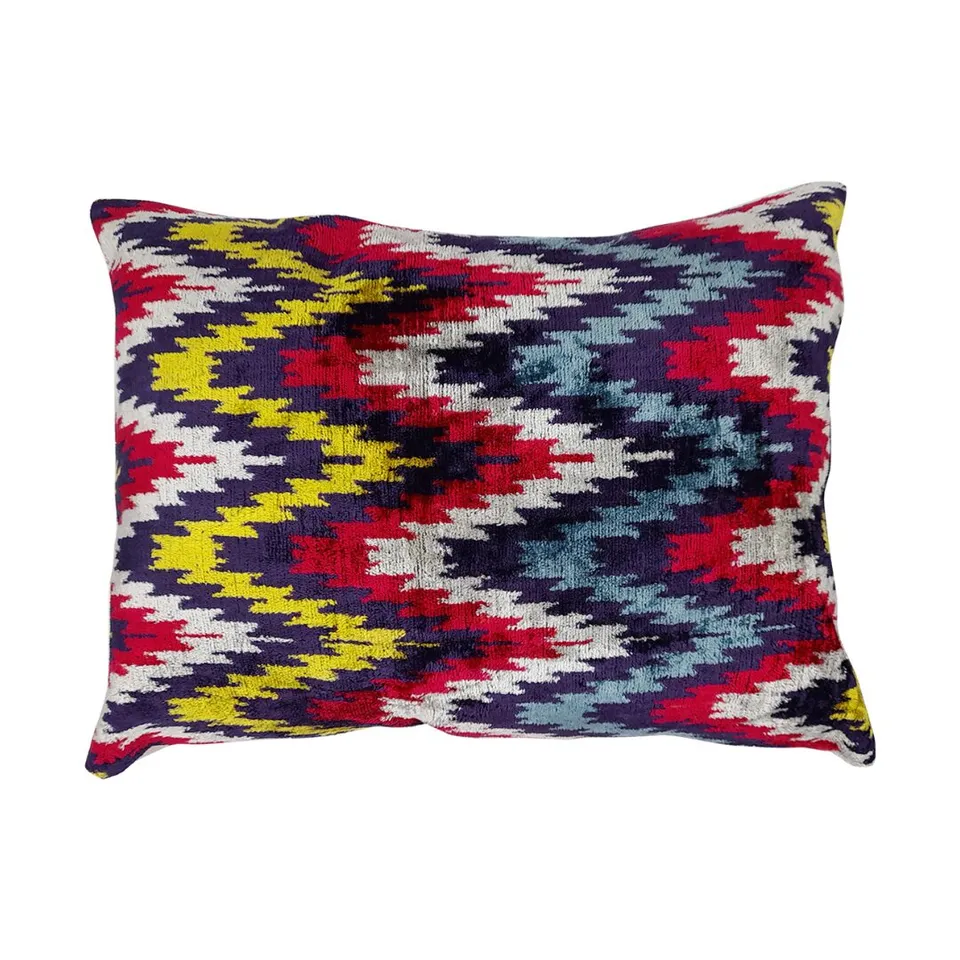 les-ottomans-kissenbezug-seidensamt-double-face-ikat image 1