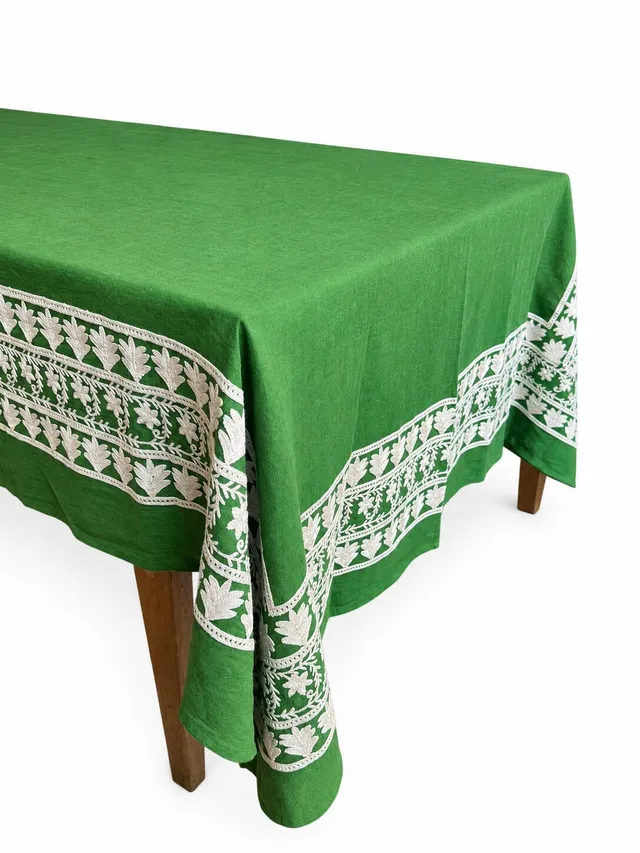 les-ottomans-ebt26-tischdecke-aus-baumwolle-bestickt image 1