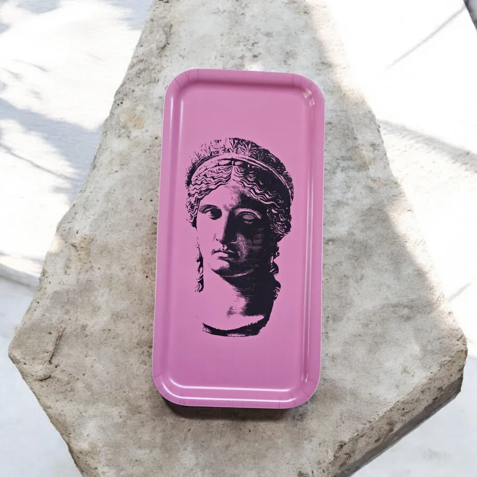 les-ottomans-holztablett-klassische-skulptur-rosa image 1