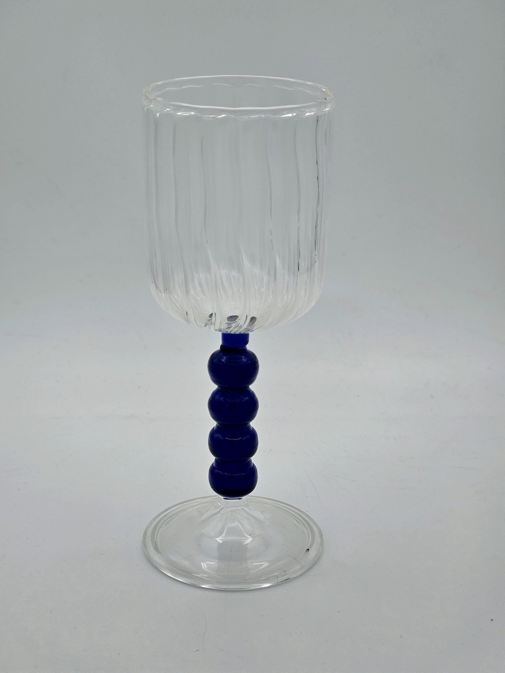 les-ottomans-calice-da-vino-weinglas-mit-perlen-hoch-blau image 2