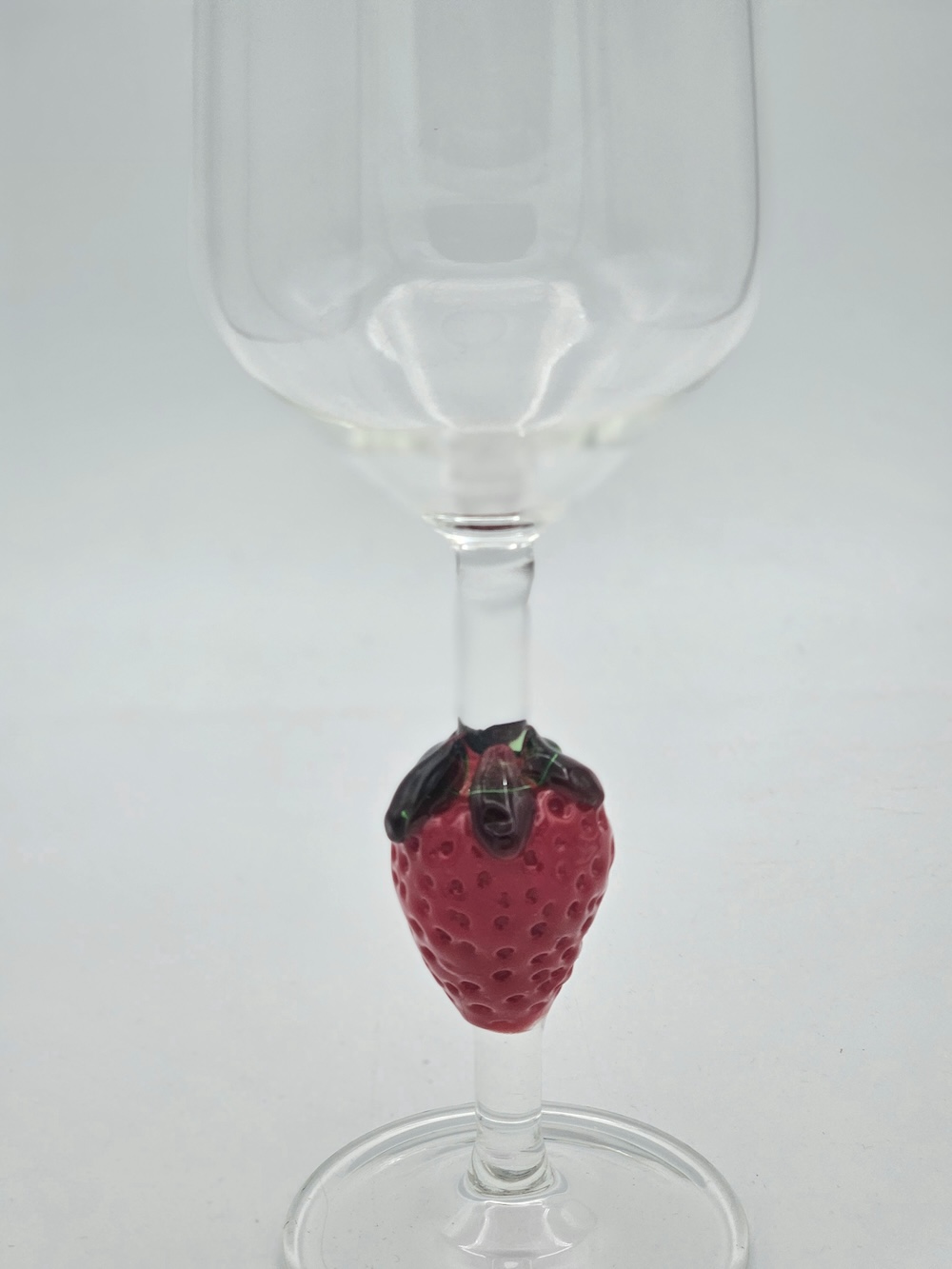 les-ottomans-calice-da-vino-fragola-weinglas image 2