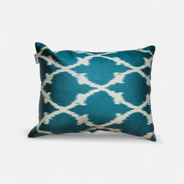 les-ottomans-ikat-kissenbezug-aus-seide-7 image 1