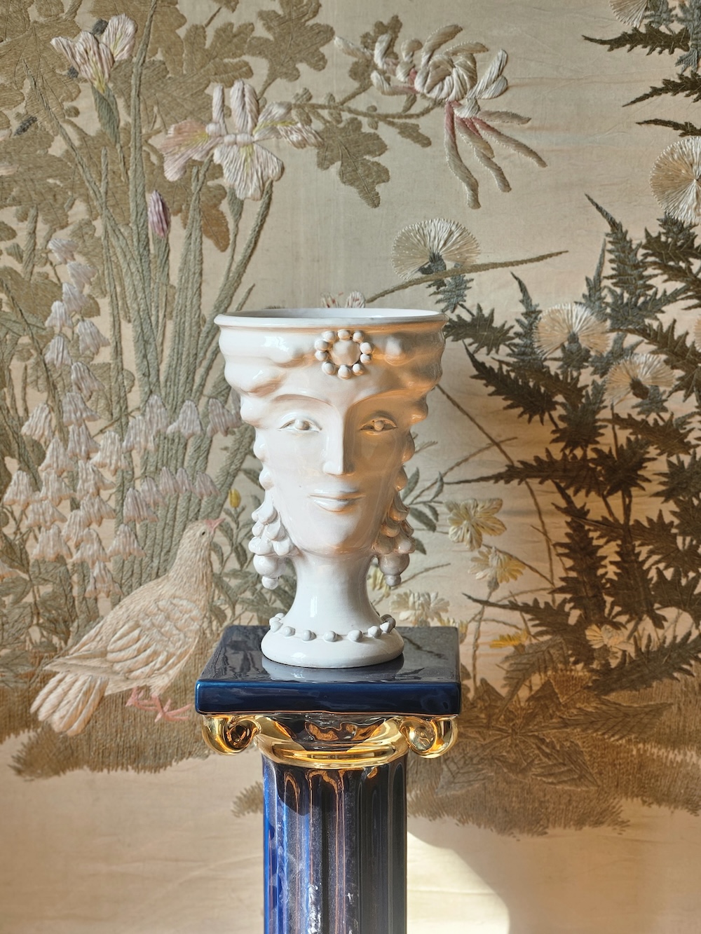 les-ottomans-an-italian-heritage-testa-di-moro-vase-aus-sizilien image 3