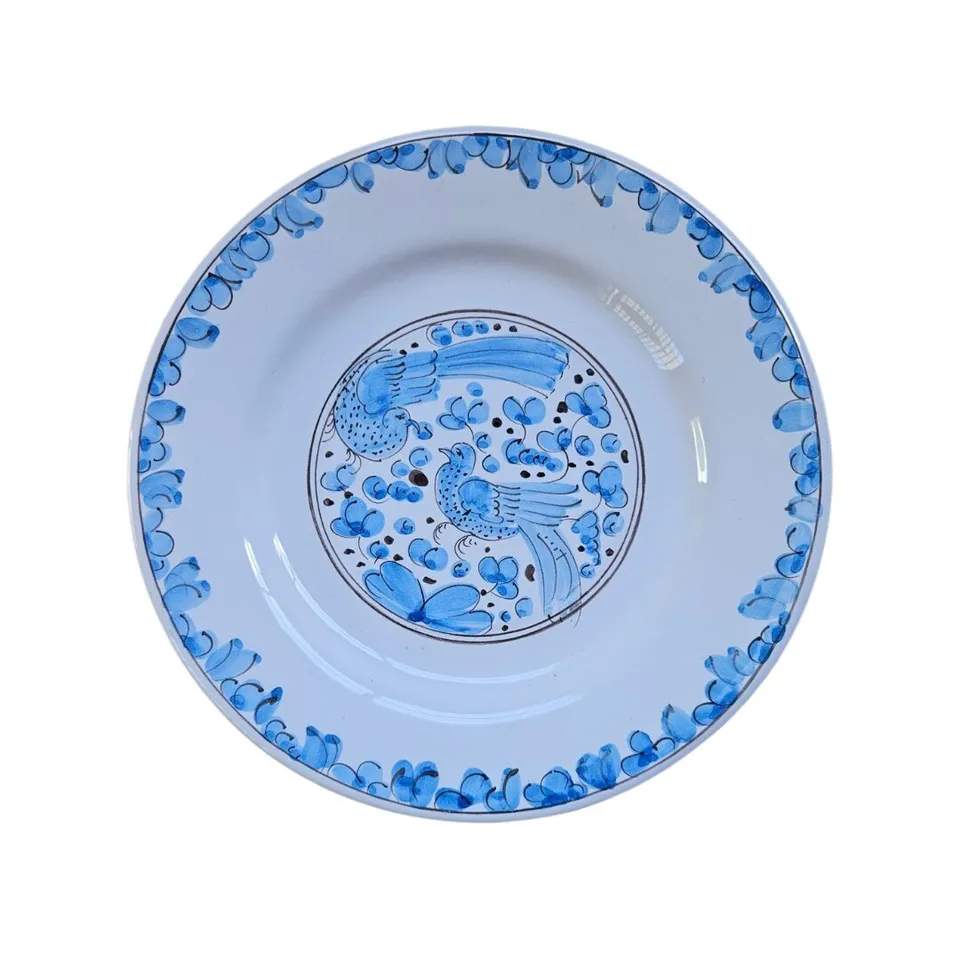 les-ottomans-blauer-vogel-flacher-keramikteller-handbemalt image 1