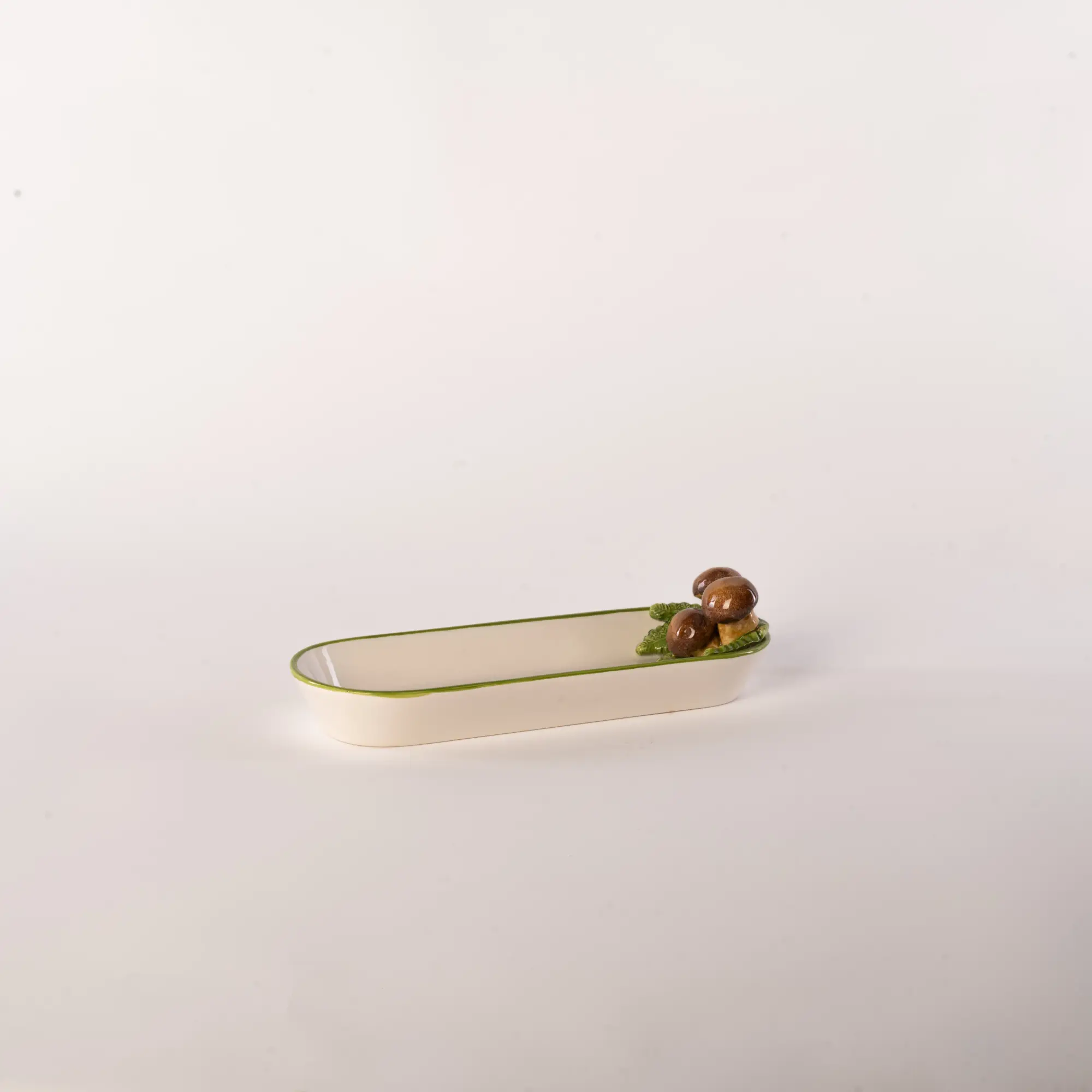 les-ottomans-funghi-mutt10-tablett-aus-handbemalter-keramik image 1
